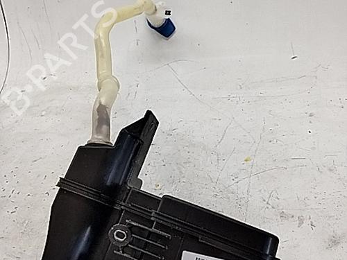 Used Windscreen washer tank VW TRANSPORTER T6 Van (SGA, SGH, SHA, SHH) 2.0 TDI (110 hp) 29325970
