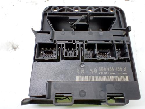 Used Electronic module VW PASSAT B6 (3C2) 2.0 FSI (150 hp) 31580522
