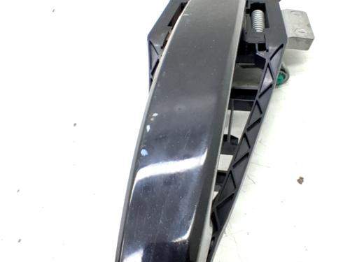 front-right-exterior-door-handle-opel-zafira-zafira-family-b-a05-2005-2006-2007-2008-2009-2010-2011-2012-2013-2014-2015-2016-2017-2018-2019-32281509 main image
