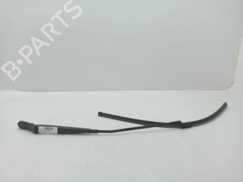 Used Front windshield wiper arm PEUGEOT 3008 I MPV (0U_) 1.6 BlueHDi 120 (120 hp) 23352283