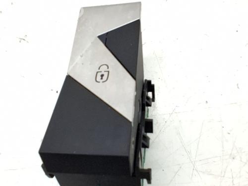 Used Switch Switch DS DS 7 Crossback (J4_, JR_, JC_) 1.6 PureTech 180 (J45GFR) (180 hp) 36318436 36318436