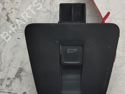 Used Switch Switch VW TIGUAN (AD1, AX1) 2.0 TDI (150 hp) 40550851 40550851