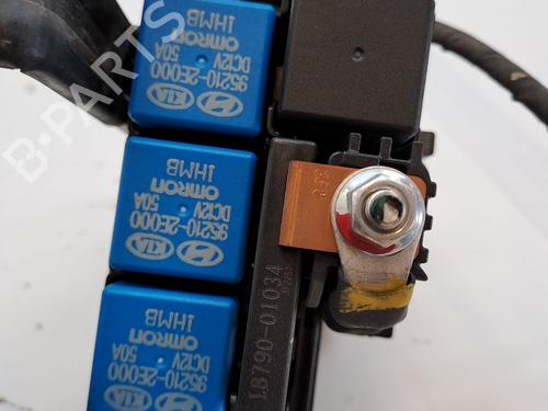 Fuse box KIA CEE'D (JD) 1.4 CRDi 90 | BP23363044E1 