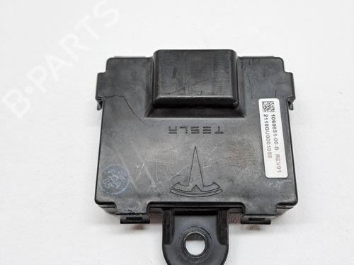 Modulo electronico TESLA MODEL S (5YJS) P85 (421 hp) 25999206