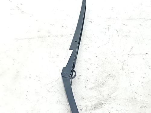 Used Front windshield wiper arm Front windshield wiper arm 39401318 39401318