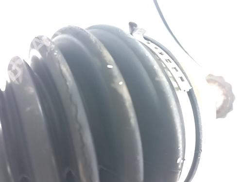 Used Right front driveshaft VW POLO IV (9N_, 9A_) 1.4 TDI (80 hp) 29558564