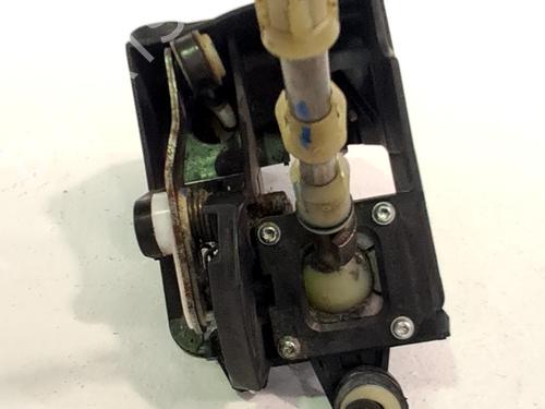Used Gear lever Gear lever RENAULT SCÉNIC II (JM0/1_) 1.5 dCi (JM1E, JM16) (106 hp) 35807687 35807687