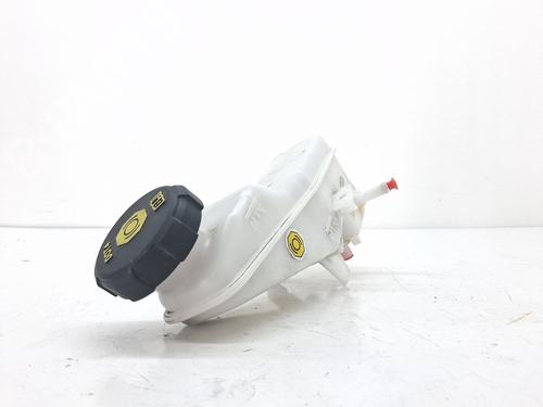 Used Power steering reservoir HYUNDAI i30 (PDE, PD, PDEN) 2.0 N (280 hp) 28037566