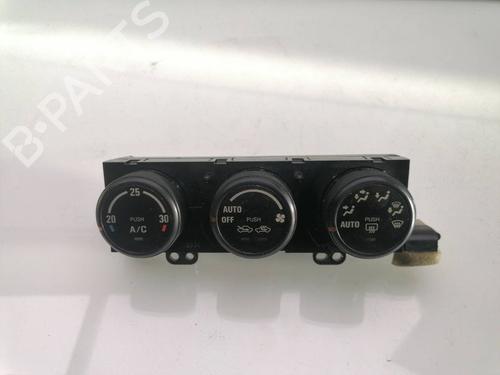 Used Climate control SUZUKI GRAND VITARA I (FT, HT) 2.0 HDI 110 16V 4x4 (SQ420D, TD83V) (109 hp) 23941614
