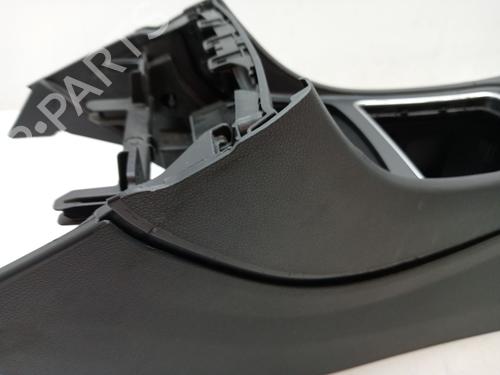 Armrest / Center console MERCEDES-BENZ CLA Coupe (C117) CLA 200 CDI / d (117.308) | BP23359293I20 