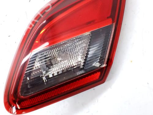Feu de coffre droit Feu de coffre droit OPEL CORSA E (X15) 1.4 (08, 68) (90 hp) 34265151 34265151