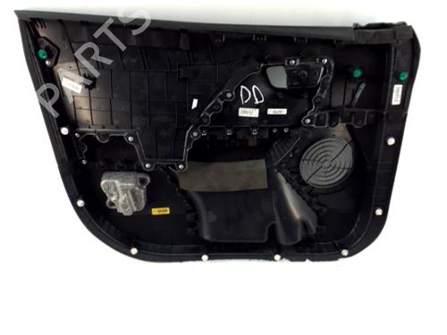 Forreste højre beklædning KIA NIRO I (DE) 1.6 GDI Hybrid | BP31011969C59