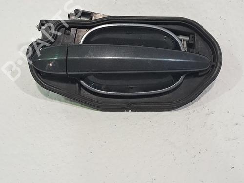 Used Front right exterior door handle BMW 5 (E60) 530 i xDrive (272 hp) 25999444