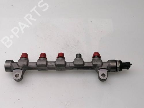 Used Injection rail KIA CARENS IV 1.7 CRDi (116 hp) 23939968