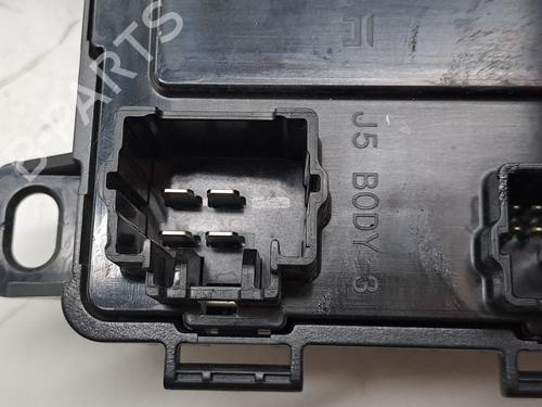 Module électronique TESLA MODEL 3 (5YJ3) EV Performance AWD | BP23943411M83 