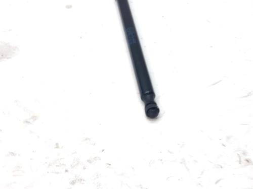 tailgate-lift-support-vw-golf-vii-variant-ba5-bv5-2013-2014-2015-2016-2017-2018-2019-2020-2021-2022-36666609 main image