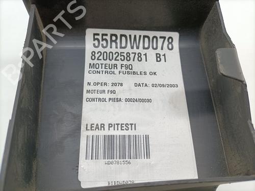 Fuse box RENAULT LAGUNA II (BG0/1_) 1.9 dCi (BG08, BG0G) | BP25455811E1