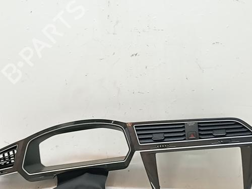 Grille d'aération Grille d'aération VW TIGUAN (AD1, AX1) 2.0 TDI (150 hp) 36108857 36108857