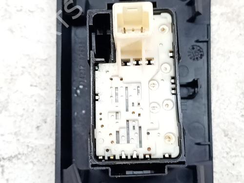 Left rear window switch TOYOTA AURIS (_E18_) 1.2 (NRE185_, NRE185R) | BP38749217I29 - Image 3