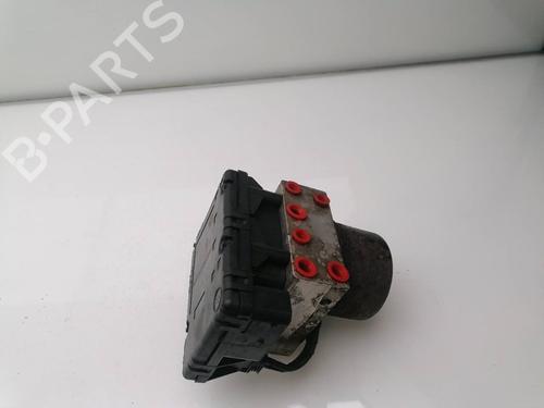 Used ABS pump CHRYSLER VOYAGER / GRAND VOYAGER III (GS_, NS_) 2.5 TD (116 hp) 23450057