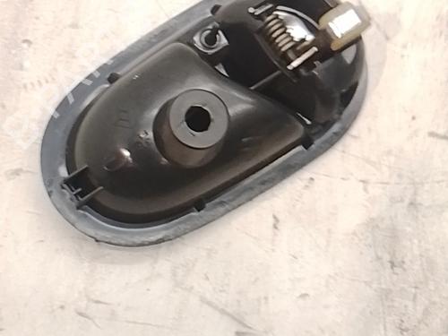 Rear right interior door handle RENAULT SANDERO/STEPWAY II (B8_) 1.5 dCi (B8AL) | BP38419963I16 - Image 2