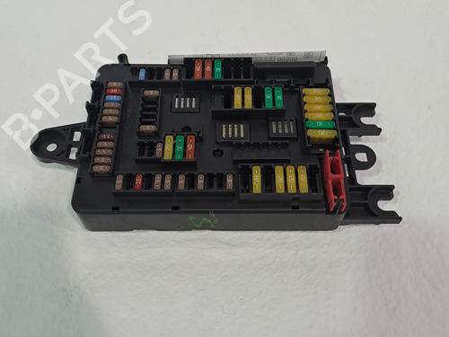 Used Fuse box BMW 1 (F20) 118 d (150 hp) 27463782