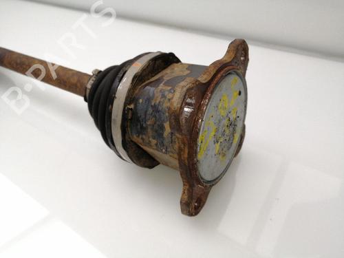 Used Left front driveshaft SUZUKI GRAND VITARA II (JT, TE, TD) 1.9 DDiS All-wheel Drive (JT419, TD44, JB419WD, JB419XD,... (129 hp) 23874034