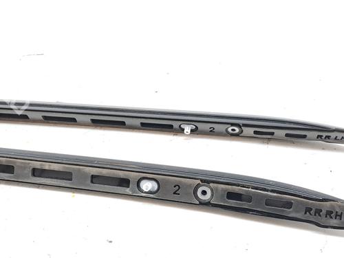 Roof bar PEUGEOT 2008 II (UD_, US_, UY_, UJ_, UR_, UC_) 1.2 PureTech 100 (USHNK) | BP28958132C65 