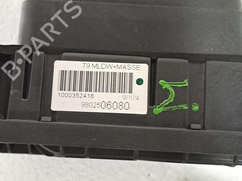 Gear lever PEUGEOT 308 II (LB_, LP_, LW_, LH_, L3_) 2.0 BlueHDi 150 | BP23943596M90 