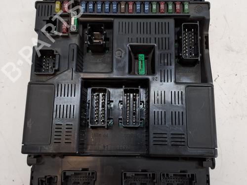 Used Fuse box PEUGEOT 307 SW (3H) 2.0 HDI 90 (90 hp) 26950976