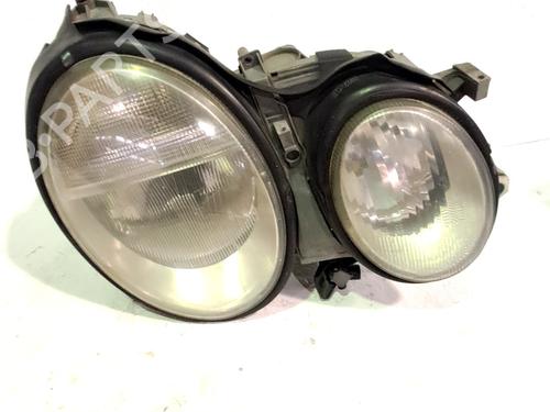 Used Right headlight Right headlight MERCEDES-BENZ CLK Convertible (A208) CLK 200 (208.435) (136 hp) 33772443 33772443