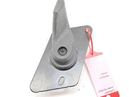 Used Tailgate handle PEUGEOT EXPERT Van (V_) 1.5 BlueHDi 120 (120 hp) 28083898