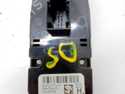 Pulsantiera anteriore sinistra BMW 3 (F30, F80) 318 d (150 hp) 30623050