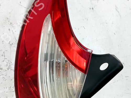 left-taillight-renault-megane-iii-hatchback-bz01_-b3_-2008-37875362 main image