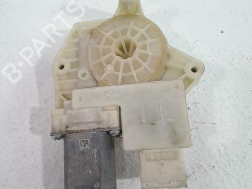 Left rear window motor PEUGEOT 308 II (LB_, LP_, LW_, LH_, L3_) 2.0 BlueHDi 150 | BP26674957E23 