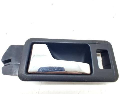 Used Front left interior door handle AUDI 80 B4 Saloon (8C2) 2.0 E (115 hp) 30050413