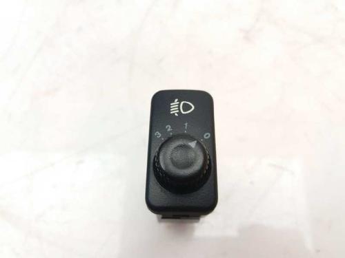 Used Headlight switch KIA CARNIVAL I (UP, FL) 2.9 TDi (126 hp) 23404390