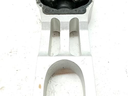 Used Gearbox mount Gearbox mount PEUGEOT EXPERT Van (V_) E-EXPERT (136 hp) 33765981 33765981