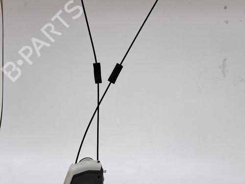 Used Rear right lock SUBARU XV (_GP_) 2.0 i AWD (GP7, G33GP) (150 hp) 23943104