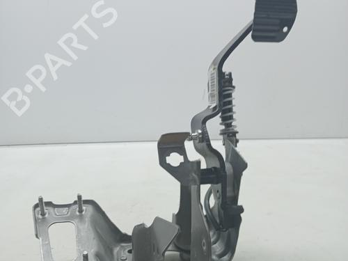 Used Clutch pedal CITROËN BERLINGO MULTISPACE (B9) 1.6 BlueHDi 100 (99 hp) 23347055