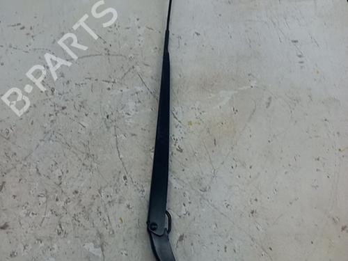 Front windshield wiper arm CITROËN C4 III (BA_, BB_, BC_) 1.5 BlueHDi 130 (BBYHZB) | BP29557784C143 