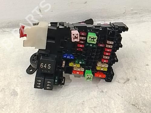 fuse-box-vw-golf-vii-variant-ba5-bv5-2013-2014-2015-2016-2017-2018-2019-2020-2021-2022-36666615 main image