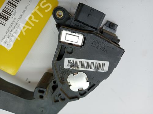 Pedal RENAULT MEGANE IV Hatchback (B9A/M/N_) 1.2 TCe 130 (B9MR) | BP23353263I4 