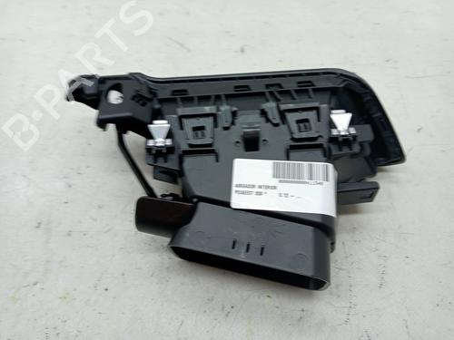 Entlüftung für PEUGEOT 208 I (CA_, CC_) 1.6 BlueHDi 100 (100 hp) 23352406