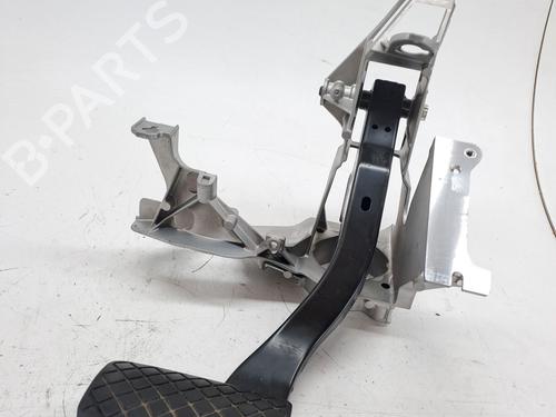 Used Break pedal AUDI A6 C6 (4F2) 3.0 TDI quattro (240 hp) 23371405