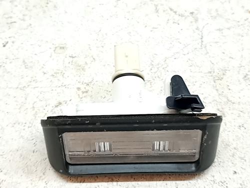 Éclairage de plaque d'immatriculation Éclairage de plaque d'immatriculation CITROËN BERLINGO Box Body/MPV (K9) 1.5 BlueHDi 100 (102 hp) 34054627 34054627