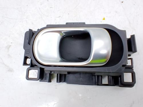 Venstre bagtil invendig håndtag Venstre bagtil invendig håndtag CITROËN C3 AIRCROSS II (2R_, 2C_) 1.5 BlueHDi 110 (110 hp) 34154304 34154304