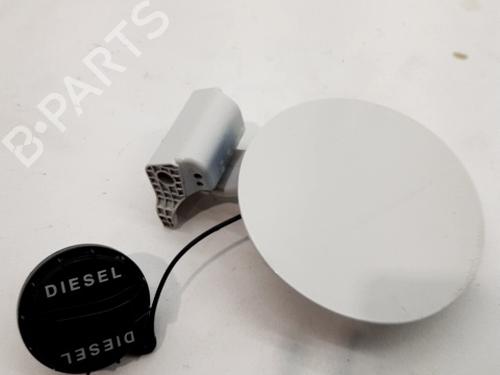 Used Fuel flap HYUNDAI ix35 (LM, EL, ELH) 2.0 CRDi (136 hp) 31580241