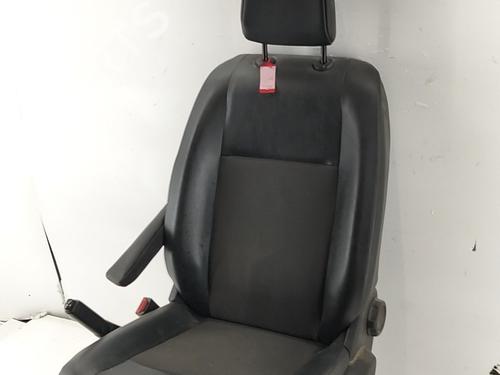 Left front seat RENAULT MEGANE III Hatchback (BZ0/1_, B3_) 1.5 dCi | BP39555175C15 - Image 4