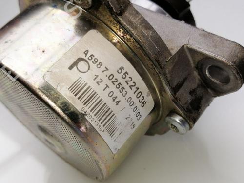 Used Vacuum pump FIAT QUBO (225_) 1.3 D Multijet (225CXB1A, 225AXB1A, 225CXB11, 225AXB11,... (75 hp) 23420039